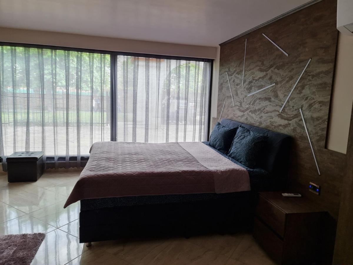 Grande Spa Deluxe Studios Sliwen Zewnętrze zdjęcie